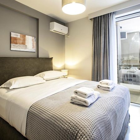 Lis153 By Smart Cozy Suites - Top Floors With Amazing City View - Available 24Hr Athena Bagian luar foto