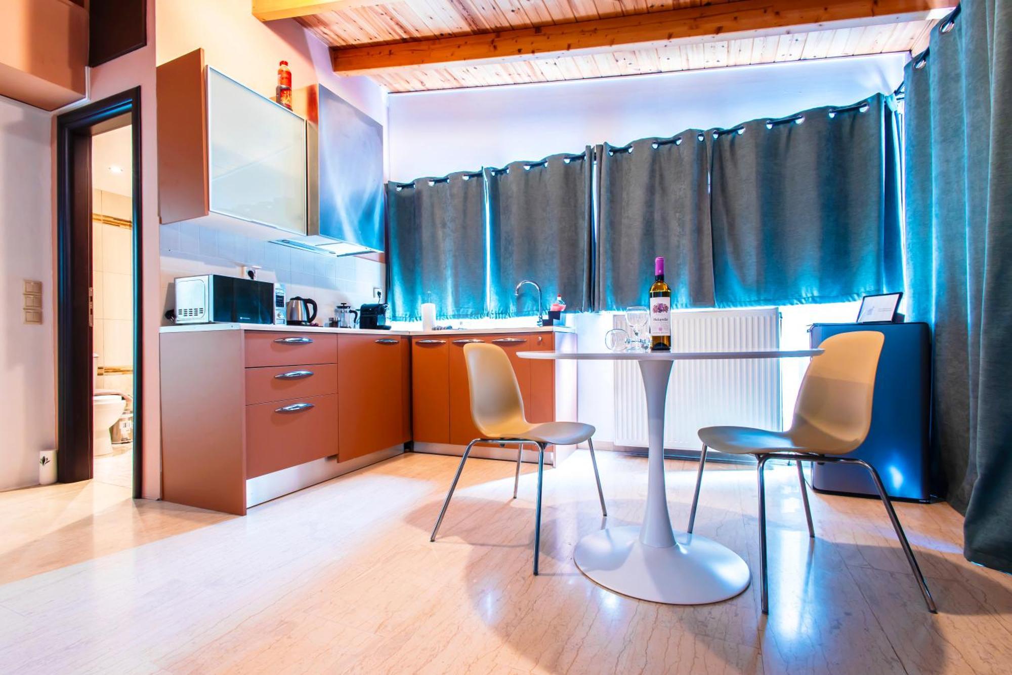 Lis153 By Smart Cozy Suites - Top Floors With Amazing City View - Available 24Hr Athena Bagian luar foto