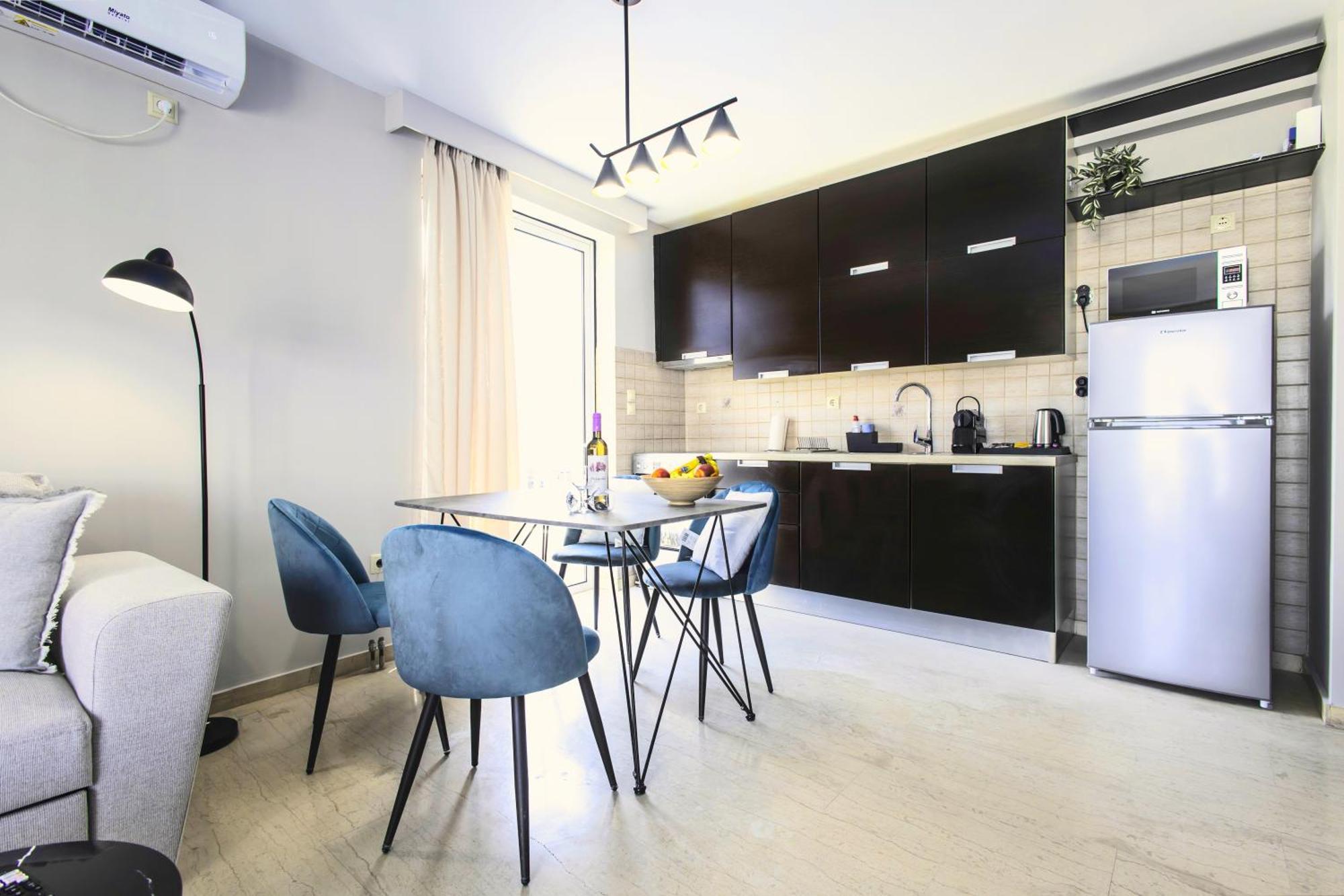 Lis153 By Smart Cozy Suites - Top Floors With Amazing City View - Available 24Hr Athena Bagian luar foto